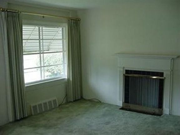 5th image of 5103 Cheltenham Blvd