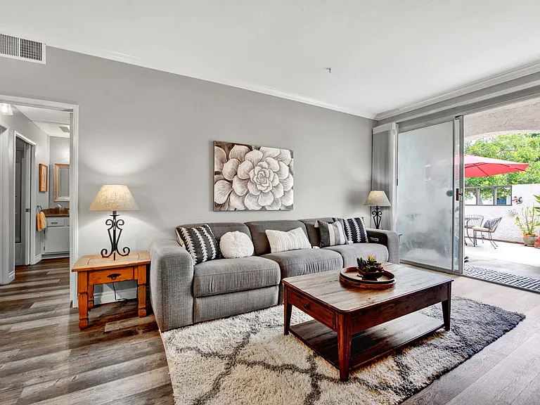13133 Le Parc #601 — Photo 10