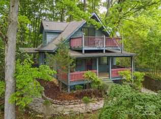 318 Sandsridge Way, Waynesville, NC 28785
