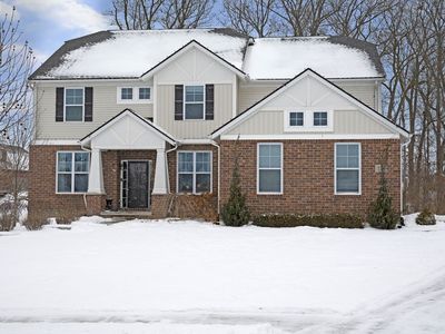 325 Eden Prairie Dr, Oakland, MI, 48363