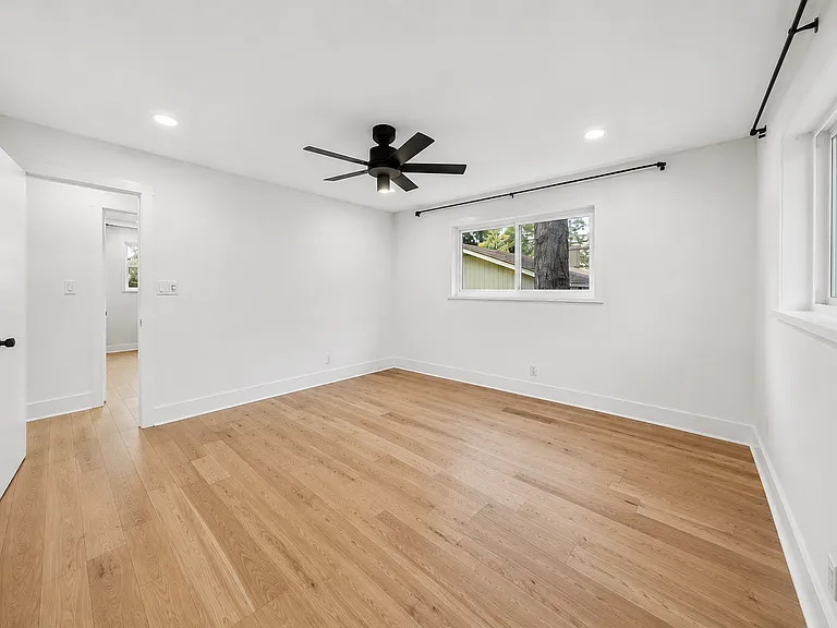 2243 N Hummingbird Ln — Photo 12