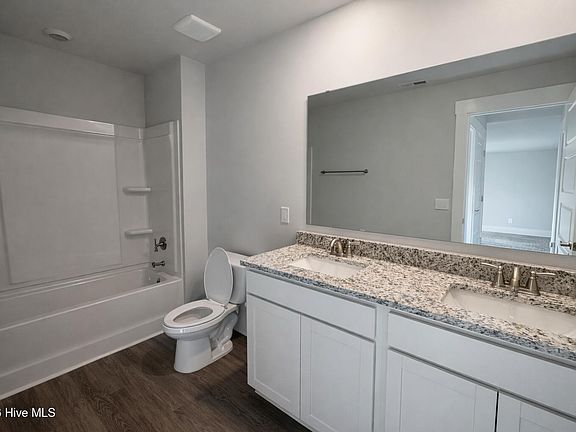 5th image of 2083 Cypress Hill Dr SE