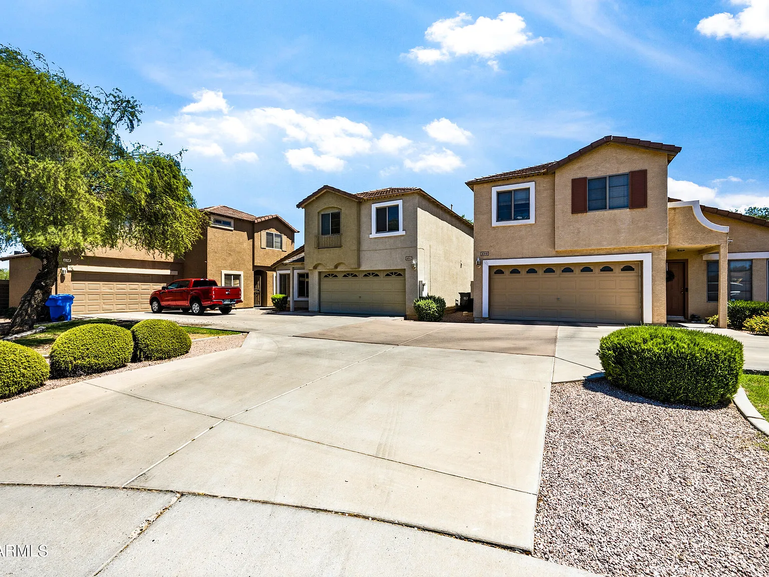 3 bed, 2.5 bath, 1468 sqft, $1,995 — Photo 2