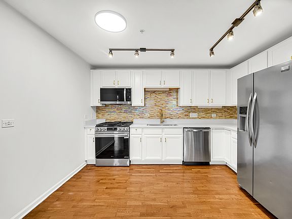 5th image of 8000 Kilpatrick Ave Unit 3F