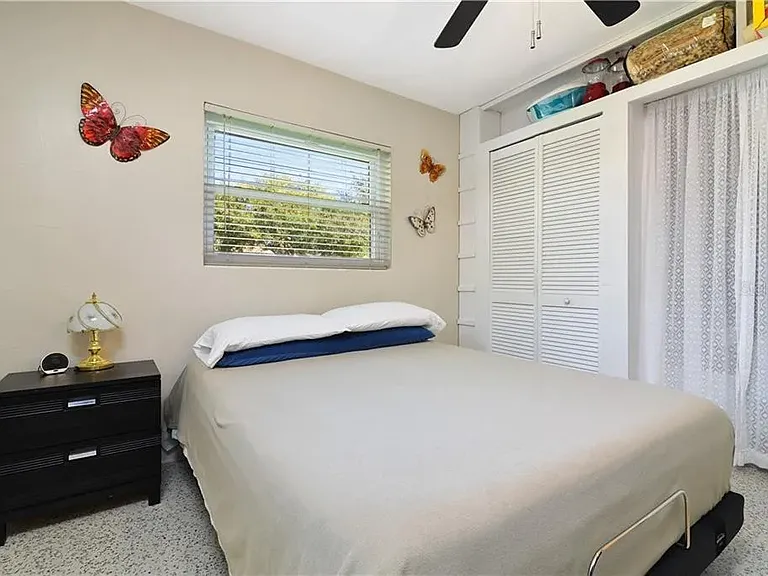 618 Burke St — Photo 30