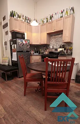 Rented by EXR | media 17