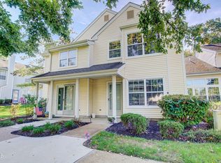227 Paddington Ct #7, Englishtown, NJ 07726