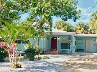 709 Sandy Nook St, Sarasota, FL 34242