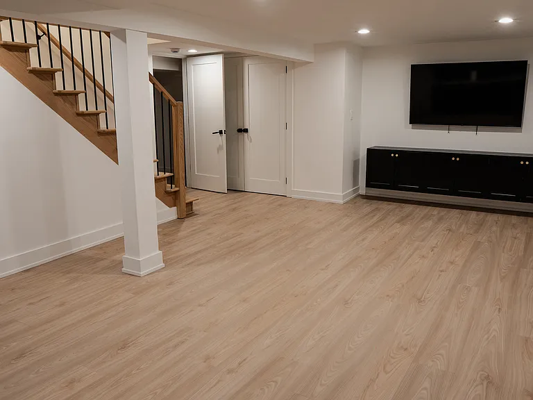 4738 W Pratt Ave — Photo 19