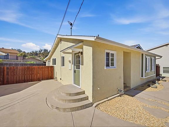 4th image of 1677 Sandos St