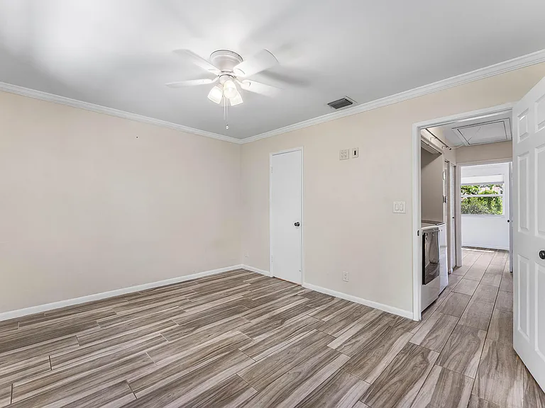 2503 NE 15th St #2503 — Photo 17