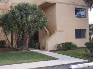 153 Lakeview Dr APT 106, Weston, FL 33326