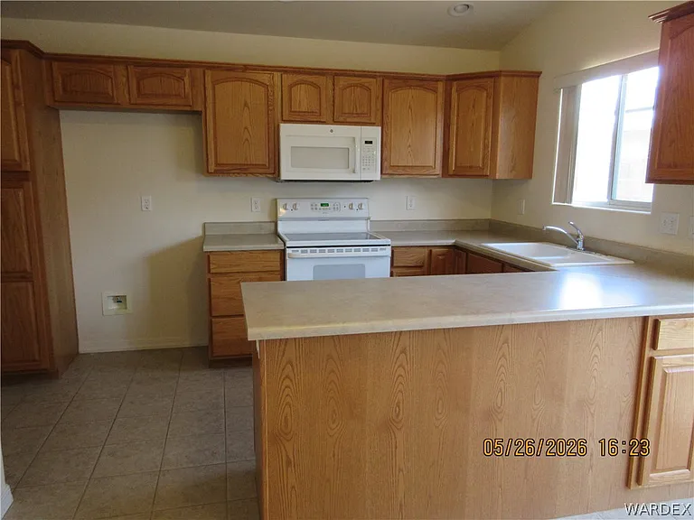 3279 N Eagle Rock Rd — Photo 4
