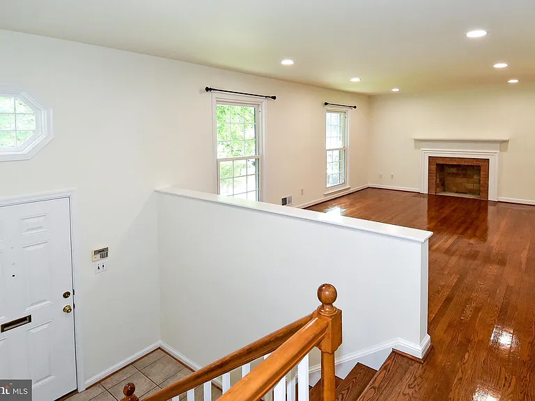 7513 Sebago Rd — Photo 5