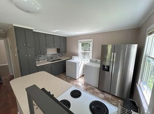 501 Cherry Brook Rd, Canton, CT 06019