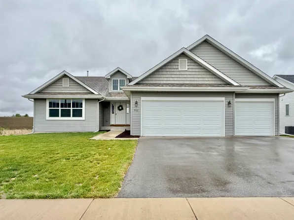912 Shu Lar Ln, Clinton, WI 53525