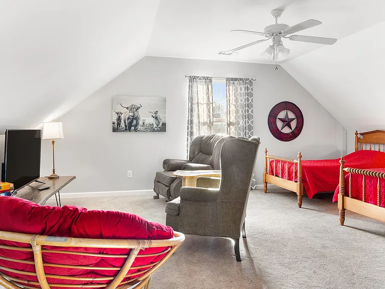 5226 Cloister Dr — Photo 23