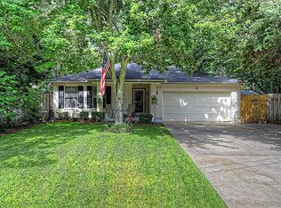 4 Shady Oak Ln, Conroe, TX 77304