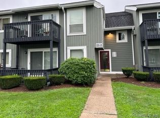 545 Glendale Ave UNIT 545, Bridgeport, CT 06606