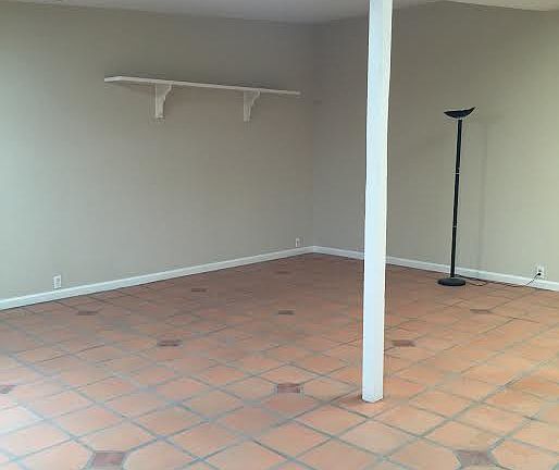 3rd image of 904 Del Oro Pl