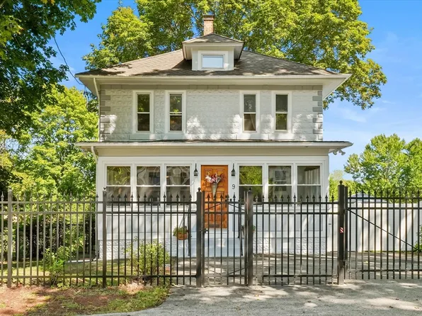 9 Boylston St, Methuen, MA 01844