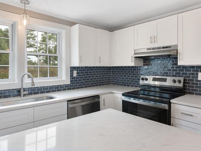 1120 S Arendell Ave, Zebulon, NC, 27597