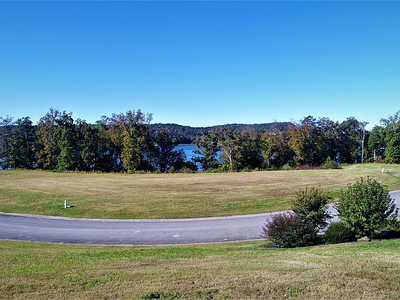 5th image of 844 Southern Way Lot 96R1