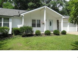 1835 Chelmsford Ct, Saint Louis, MO 63146