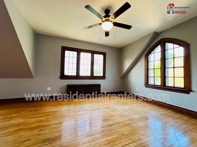 1029 W Morgan Ave — Photo 3