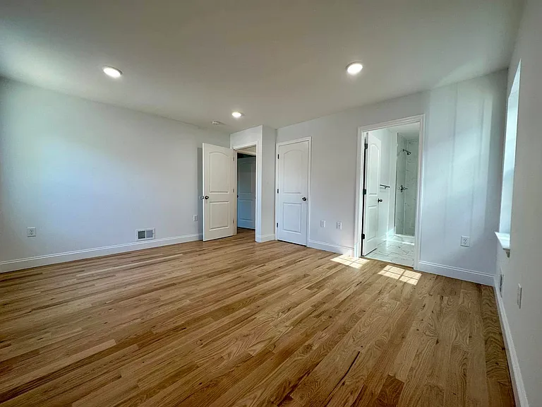 135 Court St #1 — Photo 7