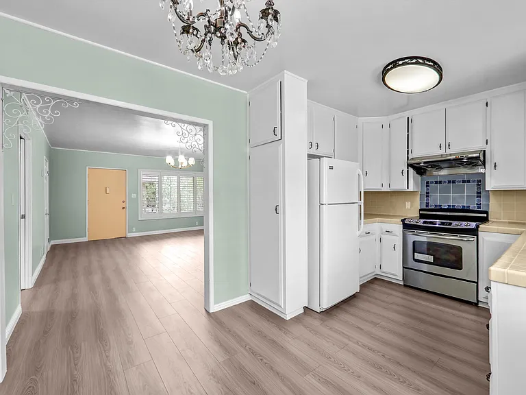 315 N Louise St #307 — Photo 16