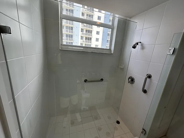 1617 N Flagler Dr — Photo 22
