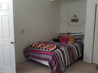 1023 Laramie St APT B, Manhattan, KS 66502