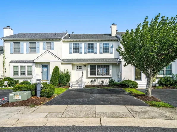 317 Arbegast Dr, Brigantine, NJ 08203