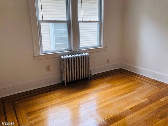 4th image of 35 Elmwood Ave Floor 2