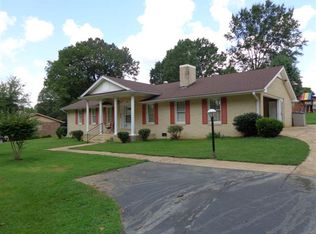 1726 Lone Oak Rd, Paris, TN 38242