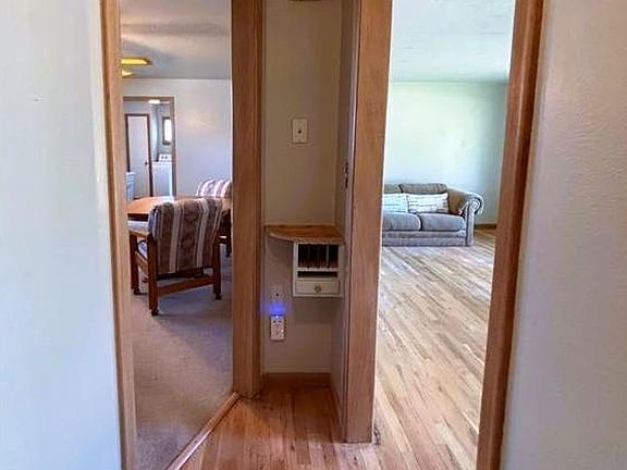5th image of 120 Parkview Dr