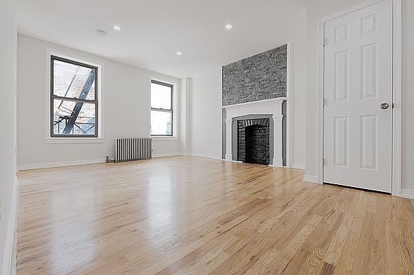 1st image of 429 Court St #3R
