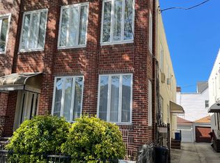 7808 15th Ave, Brooklyn, NY 11228
