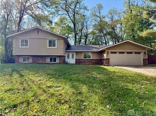 3785 Frostwood Dr, Dayton, OH 45430