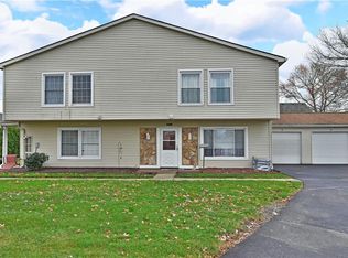 2802 Ivy Hill Cir UNIT A, Cortland, OH