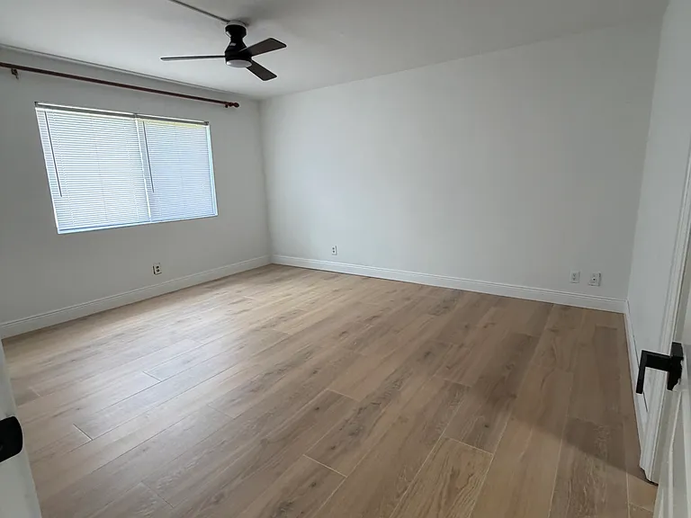 4021 Ice Castle Way — Photo 10