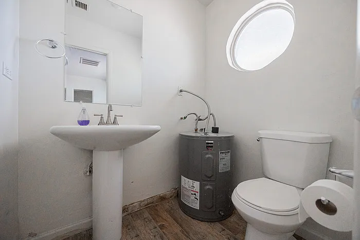 1507 E Harvard St #B — Photo 8