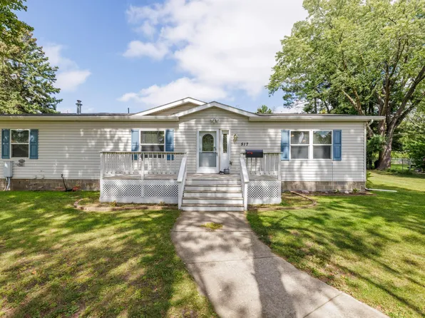 517 4th St W, Park Rapids, MN 56470