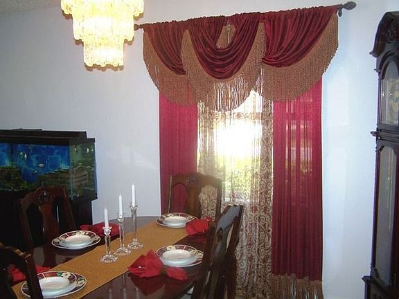 4th image of 801 Golf Manor Ct