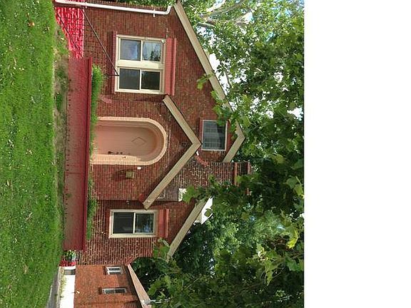 2nd image of 10049 Diamond Dr