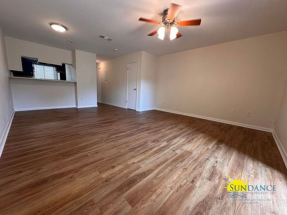 5th image of 115 Hughes St NE Unit B3