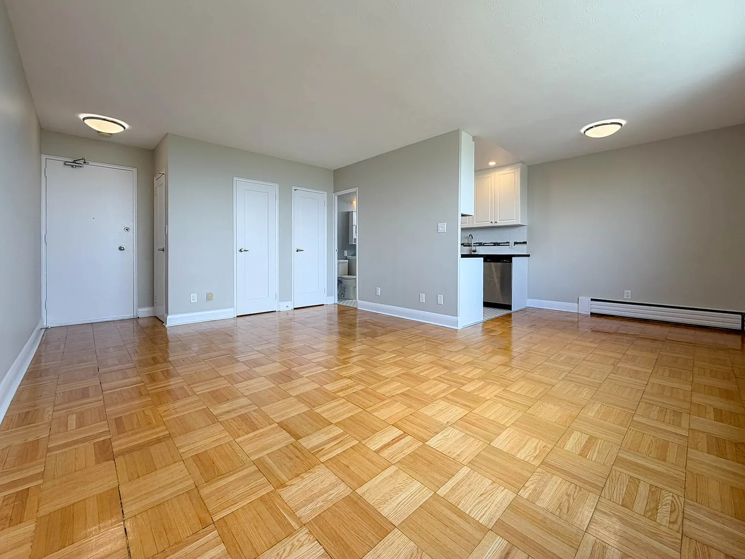 90 Jameson Avenue — Photo 3