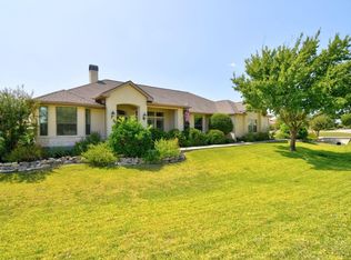 3112 Mulligan Way E, Kerrville, TX 78028