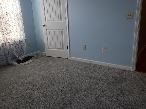 5th image of 992 Sonoma Dr